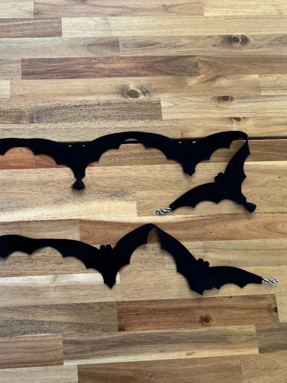Hyde and Eek! Boutique felt black 6 ft. bat garland - Target